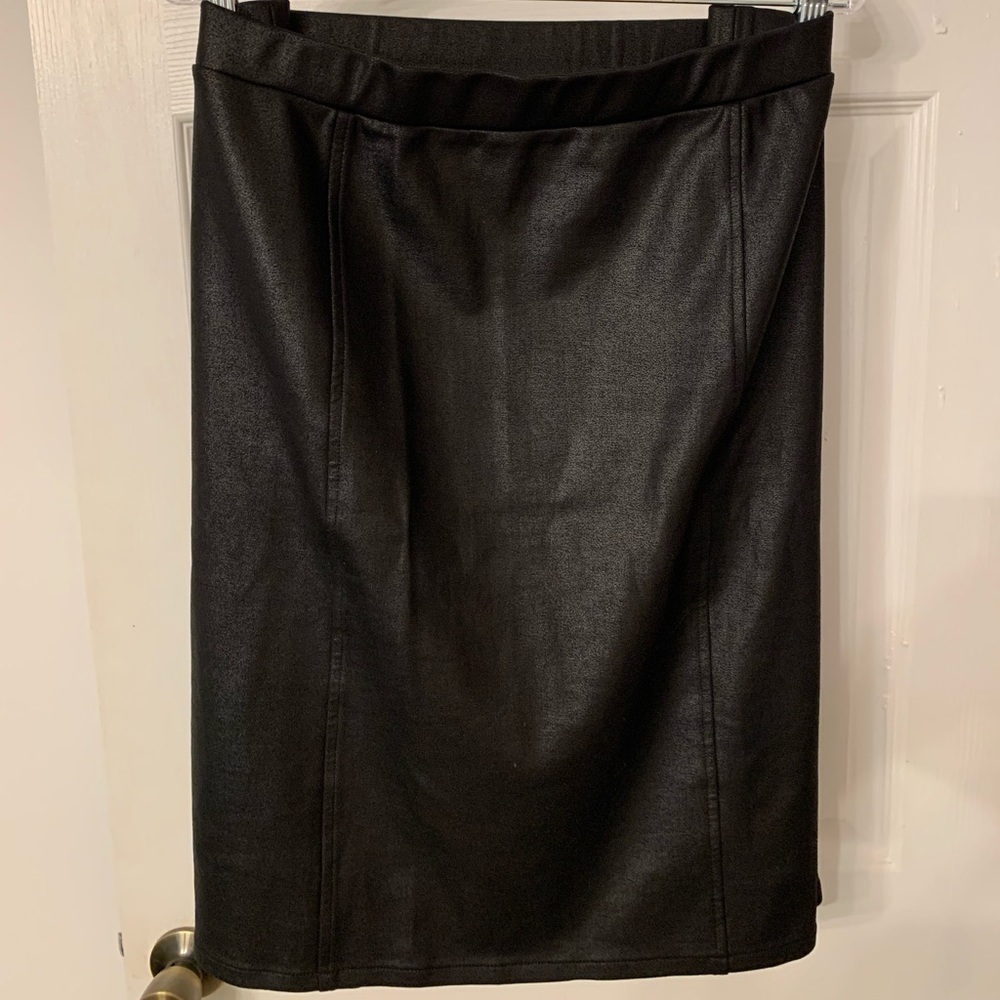 Polished faux suede like pencil skirt